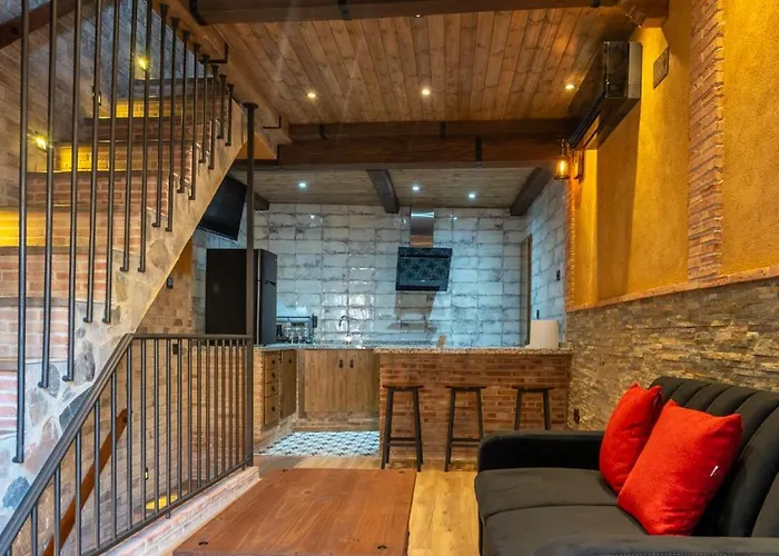 Divino Morales Lejlighed *